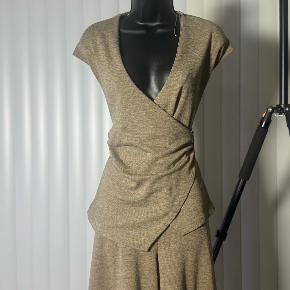 Zara Knit Two-Piece Set – Neutral Beige 🤎